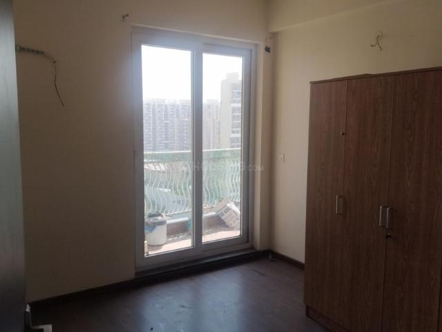 4 BHK Apartment in Sector 37D for resale Gurgaon. The reference number is 19777972