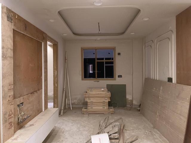 4 BHK Apartment in Sector 38 Rohini for resale New Delhi. The reference number is 19568661