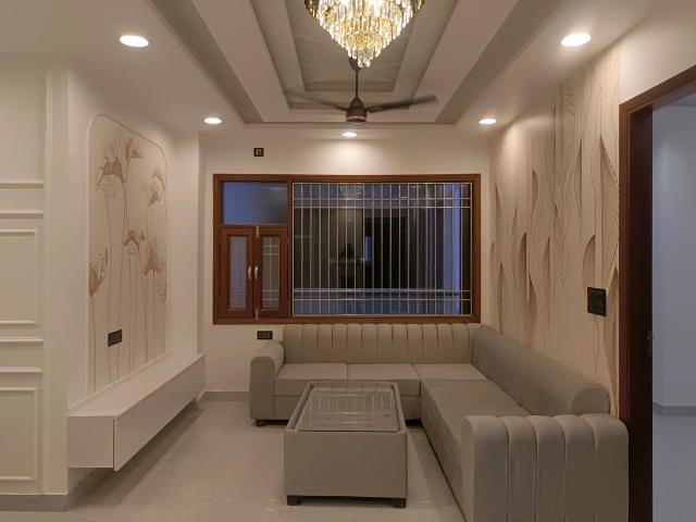 4 BHK Apartment in Sector 38 Rohini for resale New Delhi. The reference number is 20761618