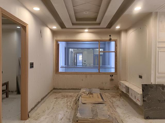 4 BHK Apartment in Sector 38 Rohini for resale New Delhi. The reference number is 19568690