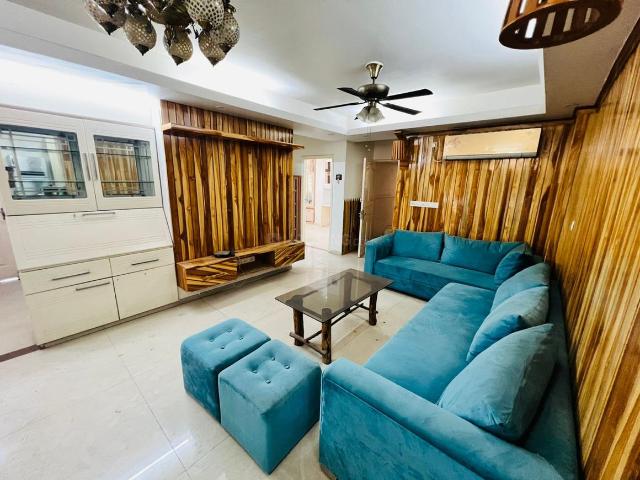 4 BHK Apartment in Sector 39 for resale Gurgaon. The reference number is 20366965