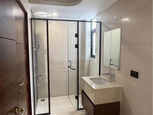 4 BHK Apartment in Sector 32 for resale Sohna. The reference number is 20001145