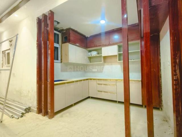 4 BHK Apartment in Sector 44 for resale Noida. The reference number is 19914892