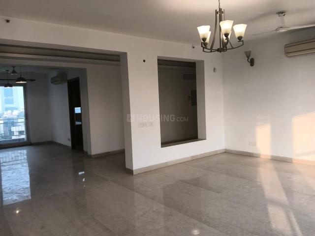 4 BHK Apartment in Sector 45 for resale Gurgaon. The reference number is 19770704