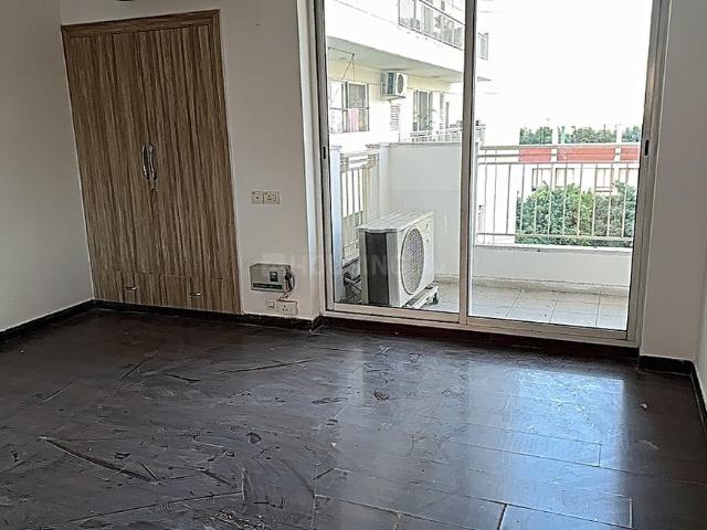 4 BHK Apartment in Sector 47 for rent Gurgaon. The reference number is 19988879
