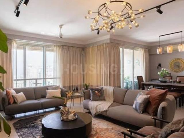 4 BHK Apartment in Sector 48 for resale Noida. The reference number is 20473684