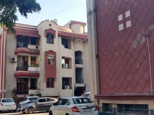 4 BHK Apartment in Sector 49 for resale Chandigarh. The reference number is 17194765
