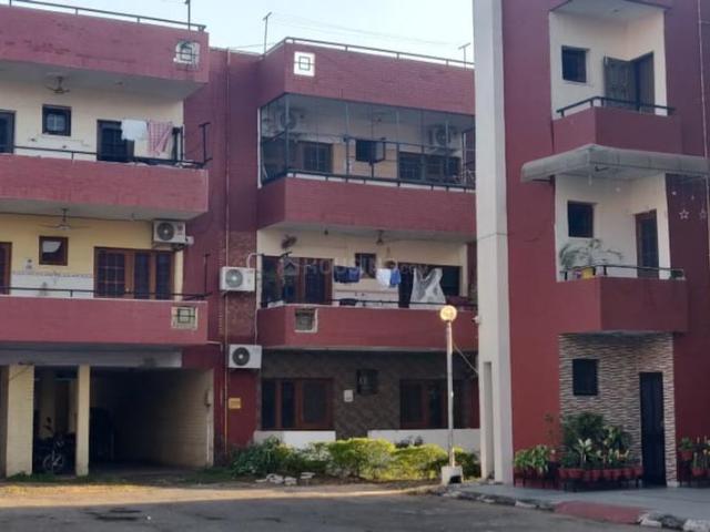 4 BHK Apartment in Sector 49 for resale Chandigarh. The reference number is 20768638