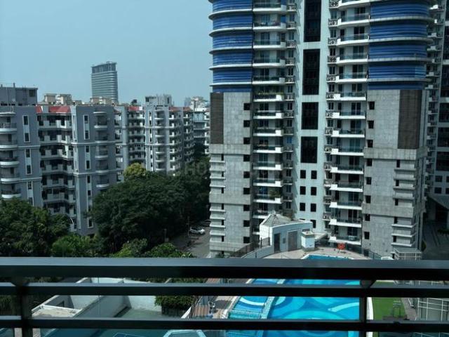 4 BHK Apartment in Sector 43 for rent Gurgaon. The reference number is 18861705