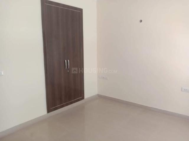 4 BHK Apartment in Sector 43 for rent Gurgaon. The reference number is 19715464