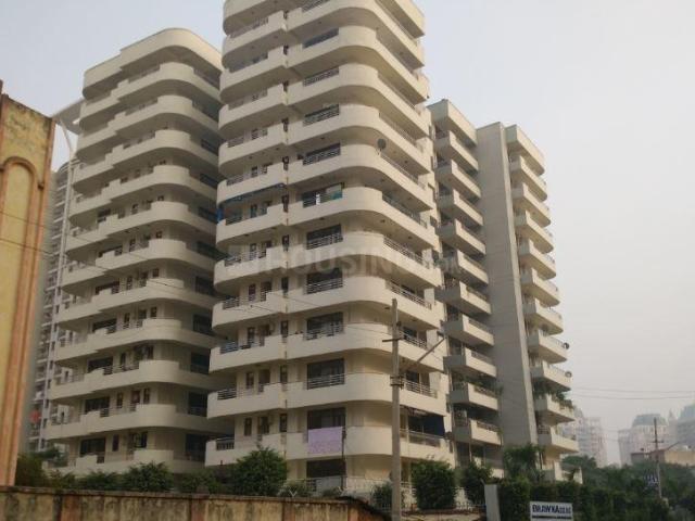 4 BHK Apartment in Sector 43 for resale Gurgaon. The reference number is 20658214
