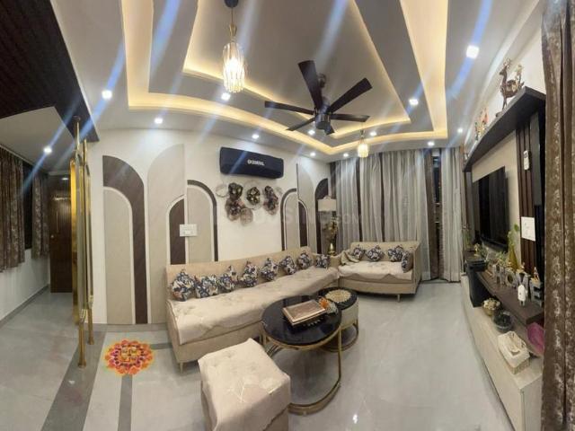 4 BHK Apartment in Sector 4 Dwarka for rent New Delhi. The reference number is 20721956