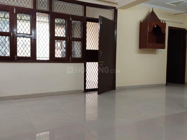4 BHK Apartment in Sector 4 Dwarka for resale South West Delhi. The reference number is 16836164