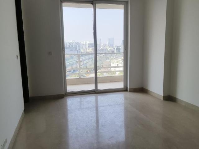 4 BHK Apartment in Sector 54 for rent Gurgaon. The reference number is 19393832
