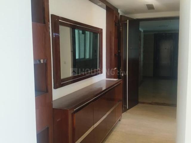 4 BHK Apartment in Sector 54 for rent Gurgaon. The reference number is 19393870