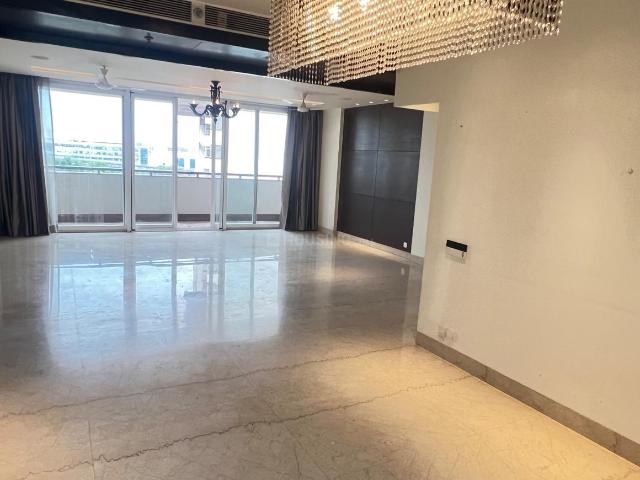 4 BHK Apartment in Sector 54 for rent Gurgaon. The reference number is 20274459