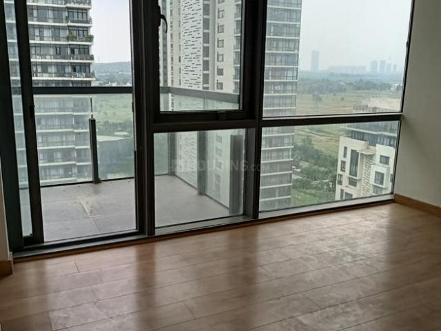 4 BHK Apartment in Sector 58 for rent Gurgaon. The reference number is 19679156