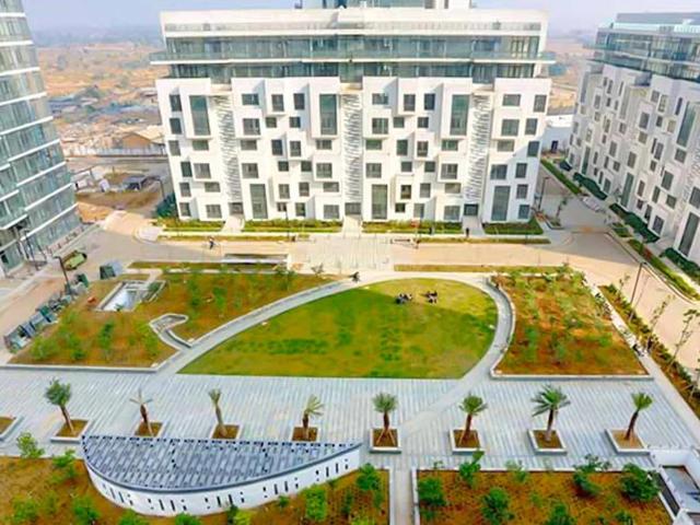 4 BHK Apartment in Sector 58 for resale Gurgaon. The reference number is 19286188