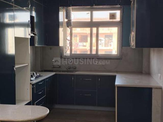 4 BHK Apartment in Sector 51 for rent Gurgaon. The reference number is 19085502
