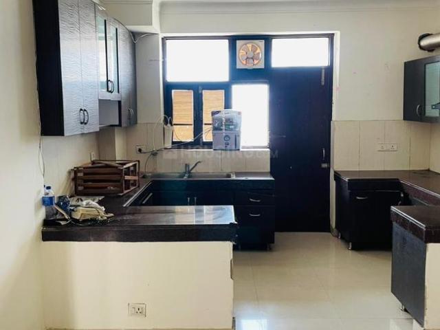4 BHK Apartment in Sector 51 for rent Gurgaon. The reference number is 20344712