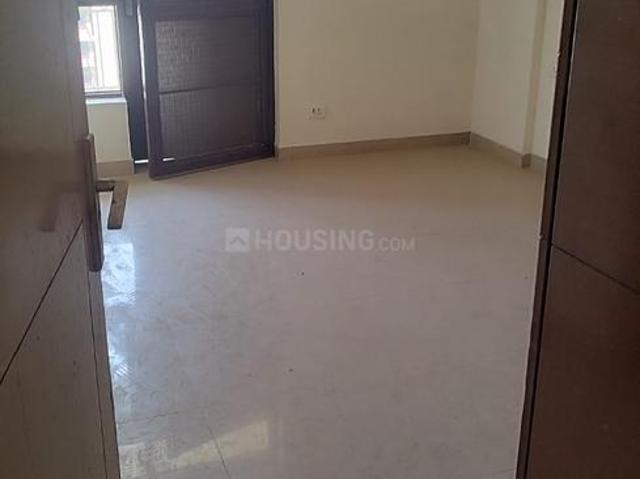 4 BHK Apartment in Sector 52 for rent Gurgaon. The reference number is 19570555