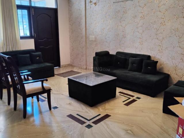 4 BHK Apartment in Sector 52 for rent Gurgaon. The reference number is 20045475