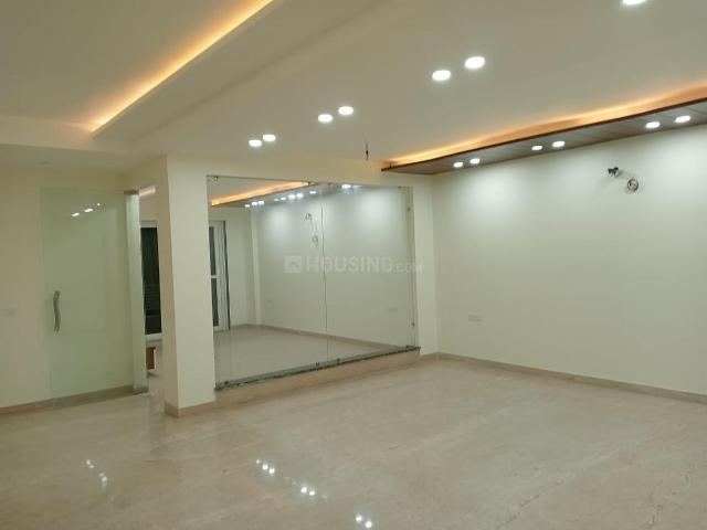 4 BHK Apartment in Sector 52 for resale Gurgaon. The reference number is 20361304