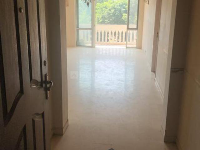 4 BHK Apartment in Sector 53 for rent Gurgaon. The reference number is 19684822