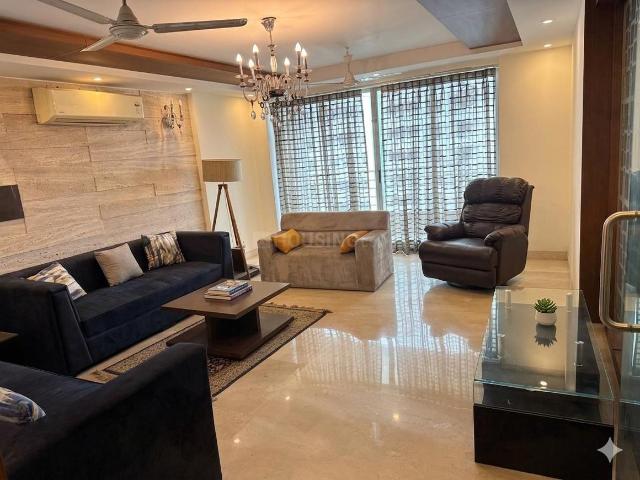 4 BHK Apartment in Sector 53 for rent Gurgaon. The reference number is 19901127