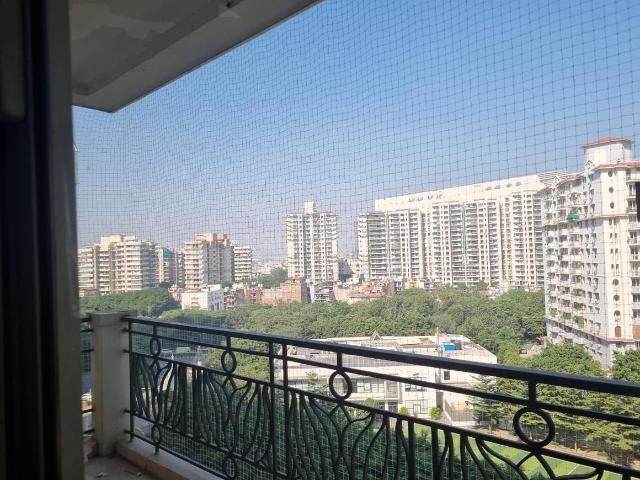 4 BHK Apartment in Sector 53 for rent Gurgaon. The reference number is 19218667