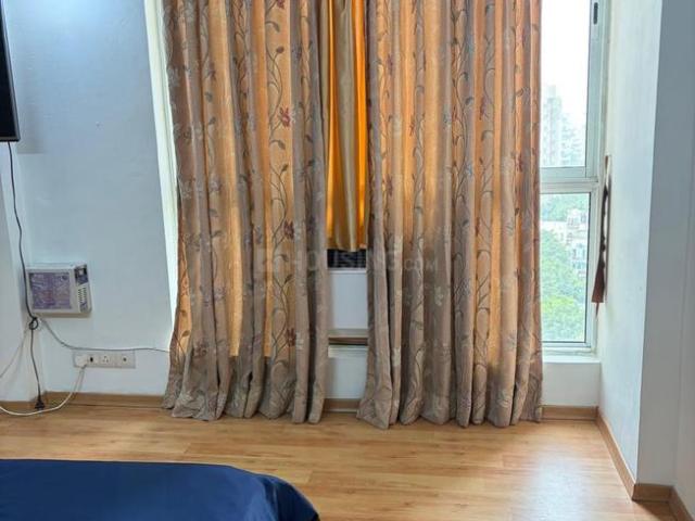 4 BHK Apartment in Sector 53 for rent Gurgaon. The reference number is 20210837