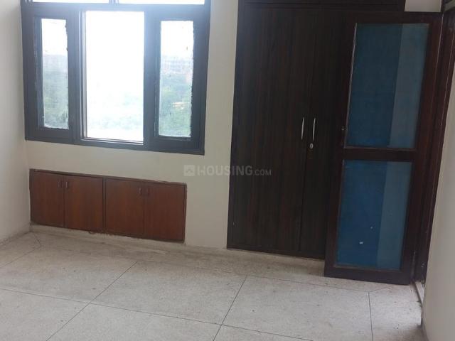 4 BHK Apartment in Sector 5 Dwarka for rent New Delhi. The reference number is 20994781