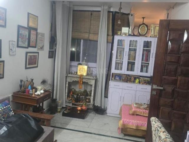 4 BHK Apartment in Sector 5 Dwarka for resale New Delhi. The reference number is 16956691