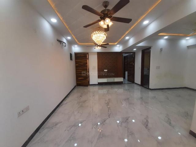 4 BHK Apartment in Sector 5 Dwarka for resale New Delhi. The reference number is 17051700