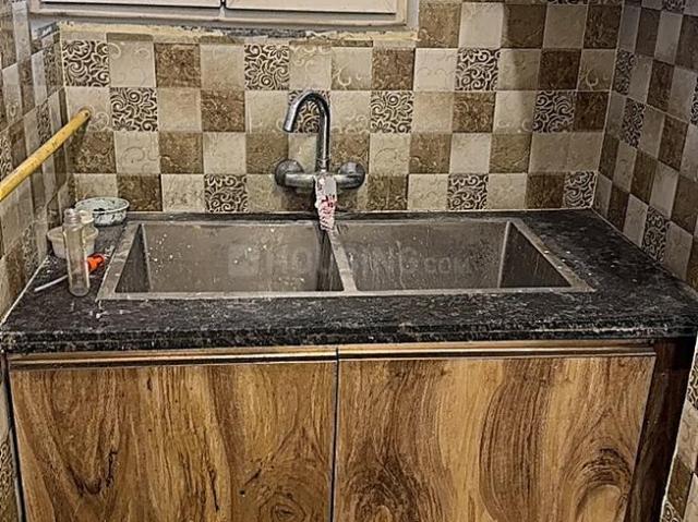 4 BHK Apartment in Sector 5 Dwarka for resale New Delhi. The reference number is 17064463