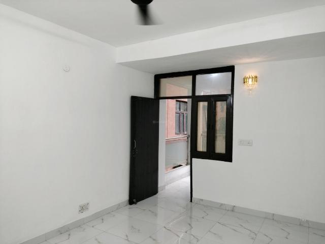 4 BHK Apartment in Sector 5 Dwarka for resale New Delhi. The reference number is 20771048