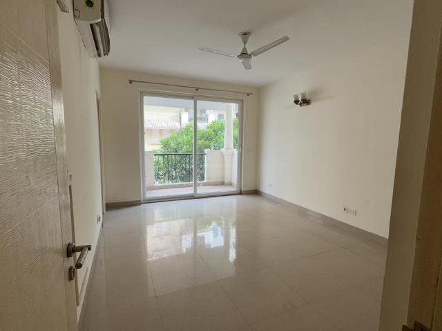 4 BHK Apartment in Sector 65 for rent Gurgaon. The reference number is 12715421