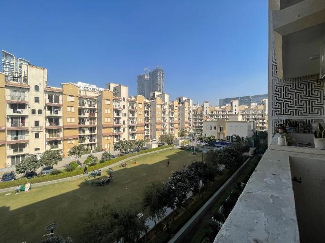 4 BHK Apartment in Sector 65 for rent Gurgaon. The reference number is 13723024