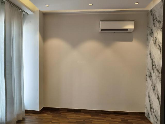 4 BHK Apartment in Sector 65 for rent Gurgaon. The reference number is 17296862