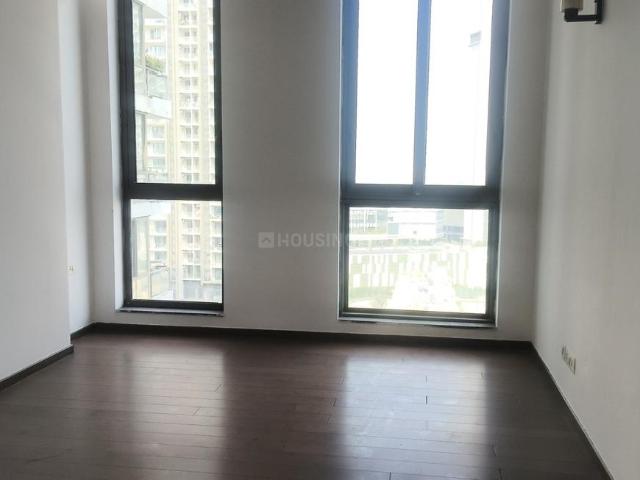 4 BHK Apartment in Sector 65 for rent Gurgaon. The reference number is 19394554