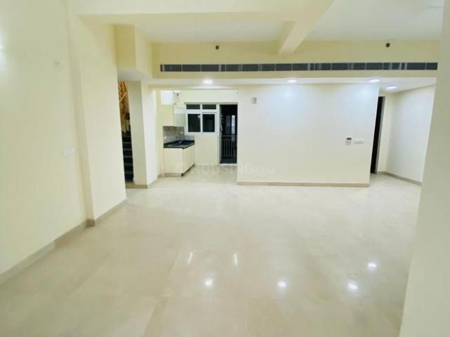4 BHK Apartment in Sector 66 for resale Gurgaon. The reference number is 20393275