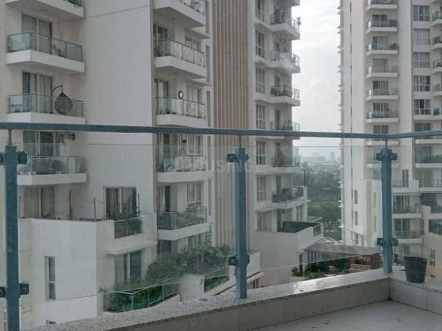 4 BHK Apartment in Sector 67 for rent Gurgaon. The reference number is 19795733