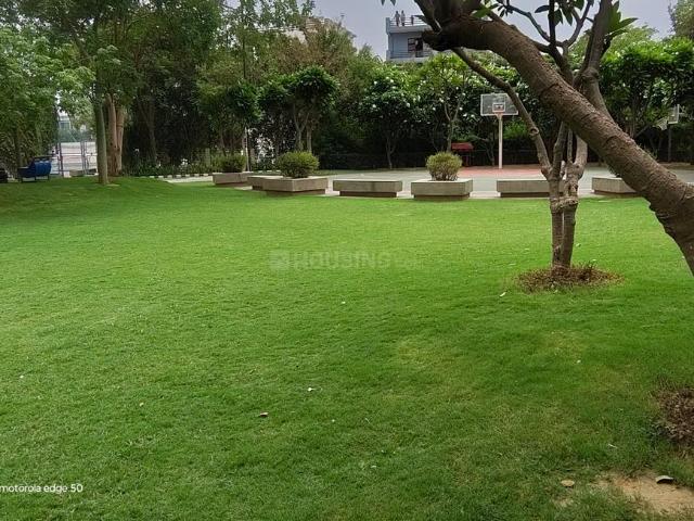 4 BHK Apartment in Sector 67 for rent Gurgaon. The reference number is 20654132