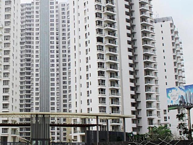 4 BHK Apartment in Sector 67 for resale Gurgaon. The reference number is 10448658
