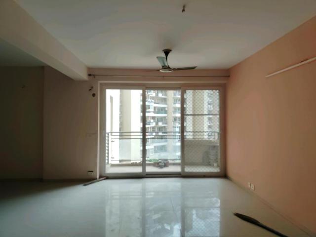 4 BHK Apartment in Sector 69 for rent Gurgaon. The reference number is 19831060