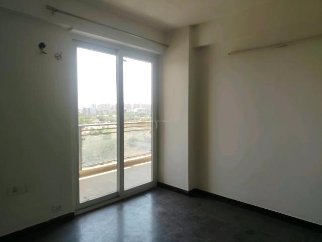 4 BHK Apartment in Sector 69 for rent Gurgaon. The reference number is 20240046