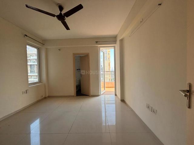 4 BHK Apartment in Sector 69 for rent Gurgaon. The reference number is 20381835