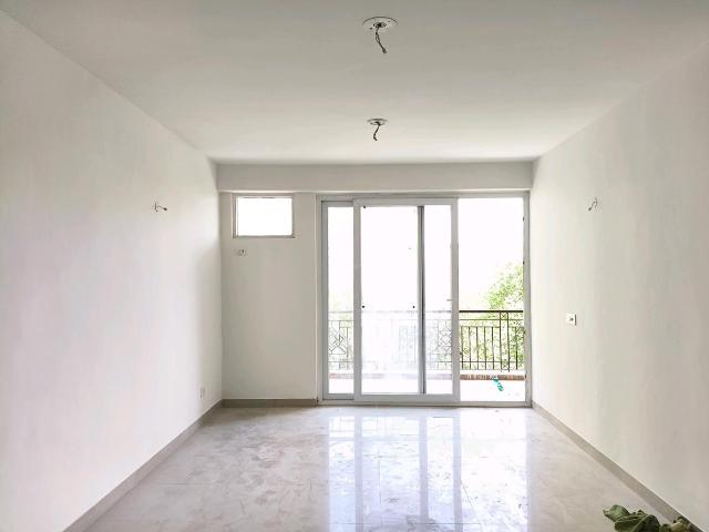 4 BHK Apartment in Sector 69 for resale Gurgaon. The reference number is 19616055