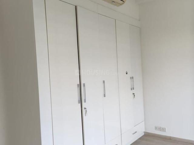 4 BHK Apartment in Sector 60 for rent Gurgaon. The reference number is 19398971