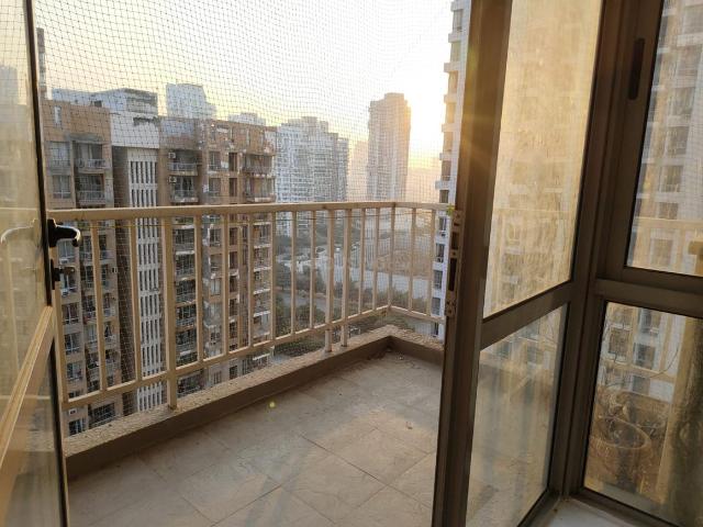 4 BHK Apartment in Sector 61 for rent Gurgaon. The reference number is 19790825